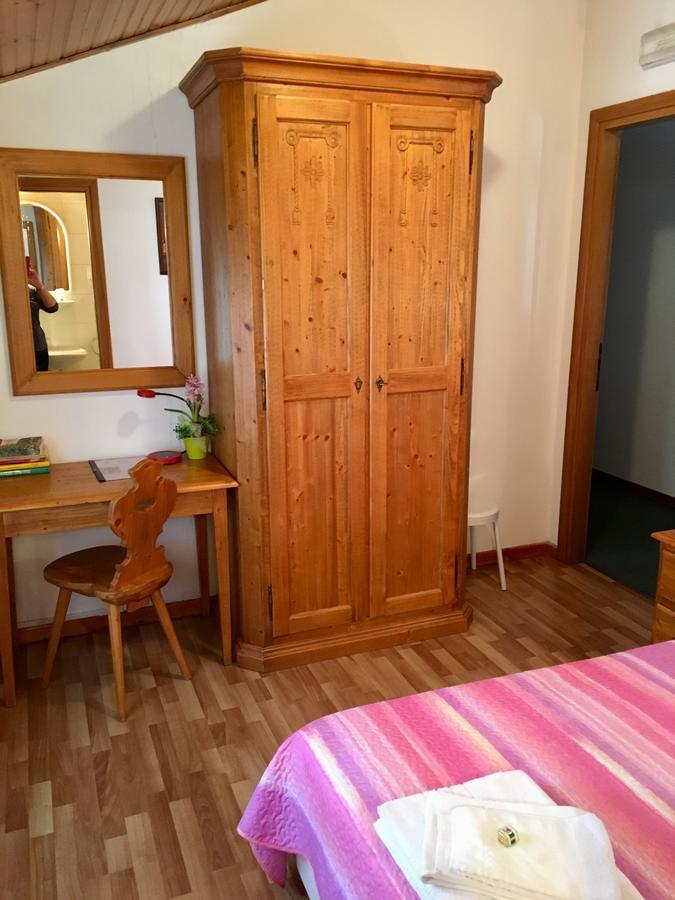 Albergo Meuble Tarandan Forni di Sopra Exterior foto